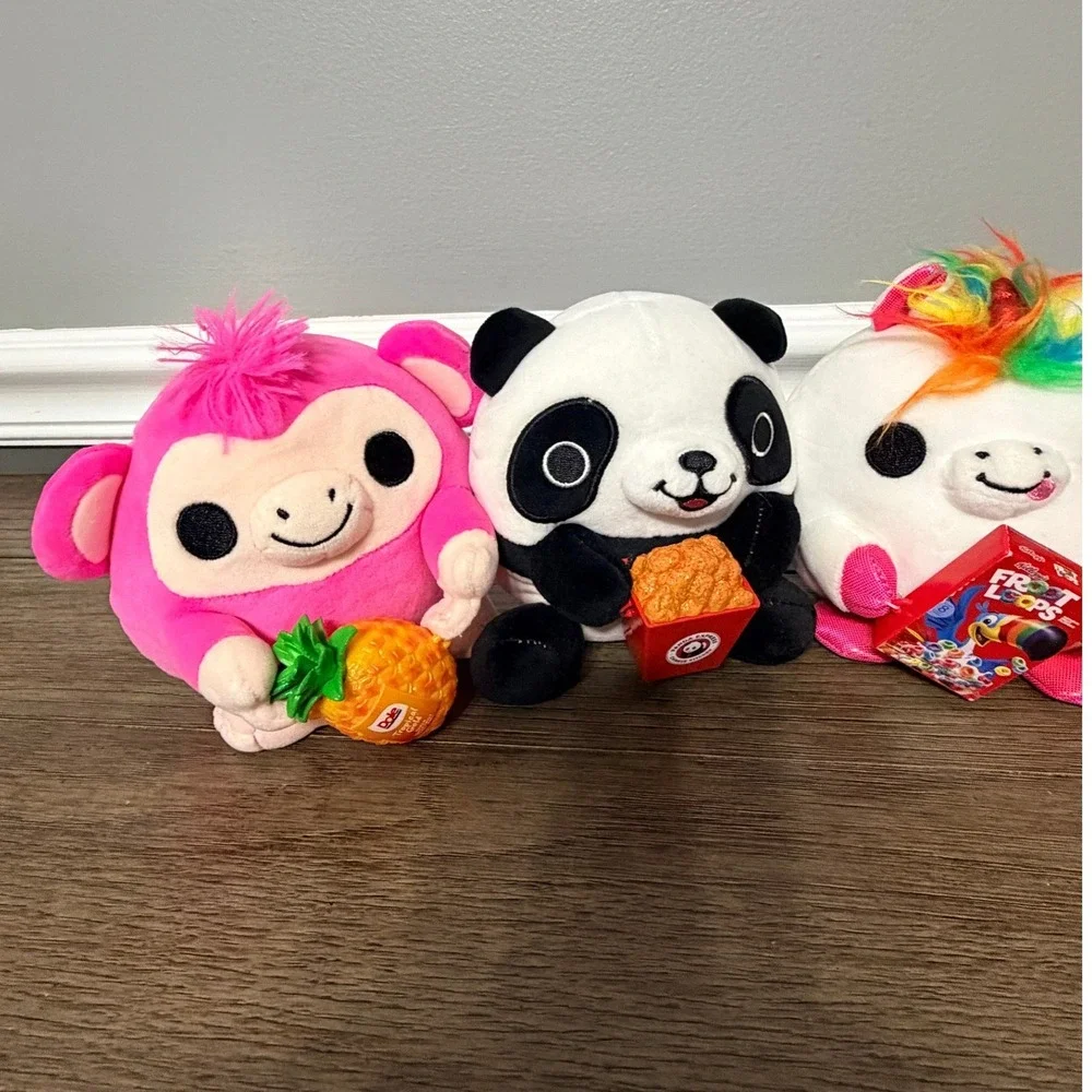 Snackles Series 2 Panda Express Froot Loops Jelly Belly Sonic Dole Monkey Set‎